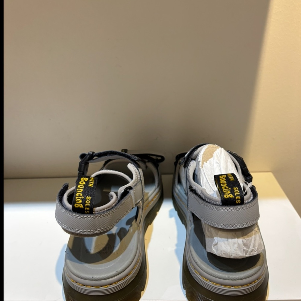 Dr. Martens Forster Webbing Sandals - Picture 6 of 7